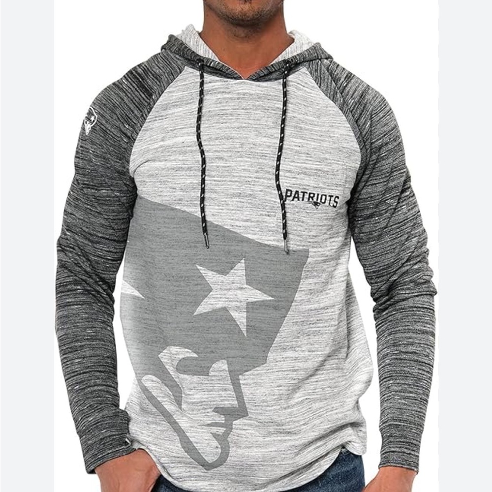 Ultra Game NFL Mens Vintage
Super Soft Fleece Pullover Hoodie
